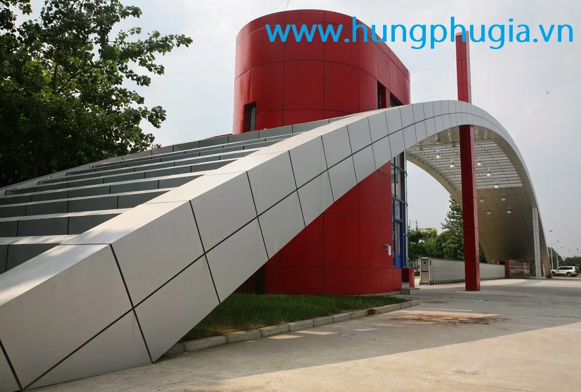 Cổng chào ốp tấm alu triều chen