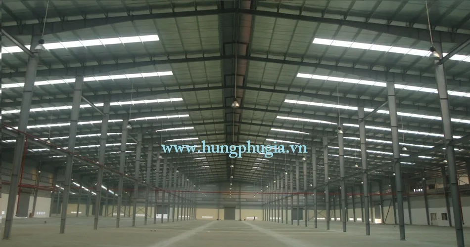 Tôn nhựa lấy sáng sợi thủy tinh cho nhà xưởng